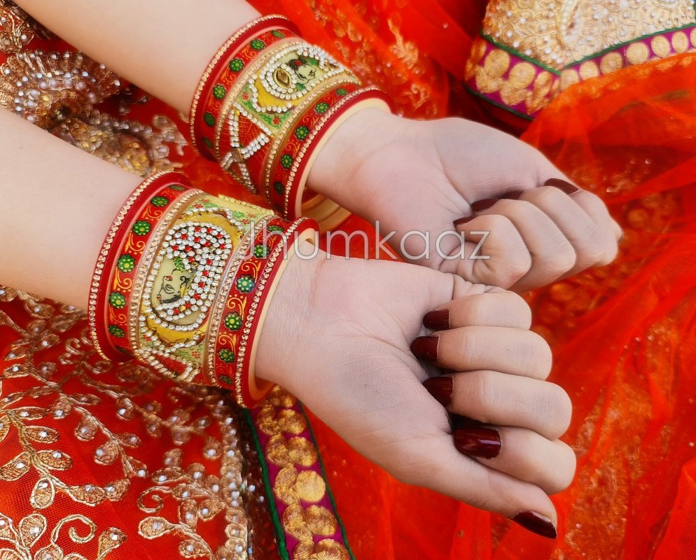 Bridal hot sale chura photo