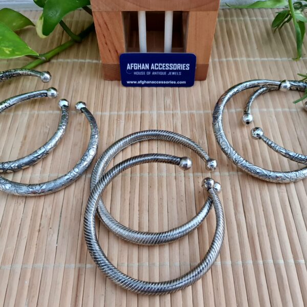 Antique oxidized rajhistani handcuff