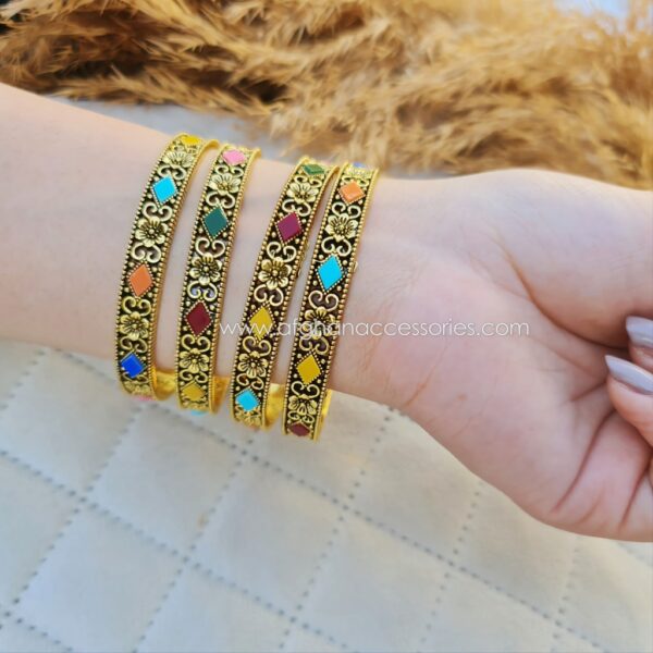 pack of 4 naqshkari philagri bangles set