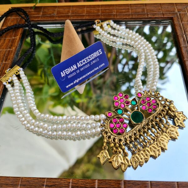 Vintage teen phool CHOKAR