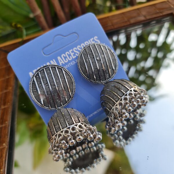 Antique oxidized  NAQSHKAARI BALL jhumka