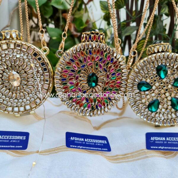 Kundan   Round clutch