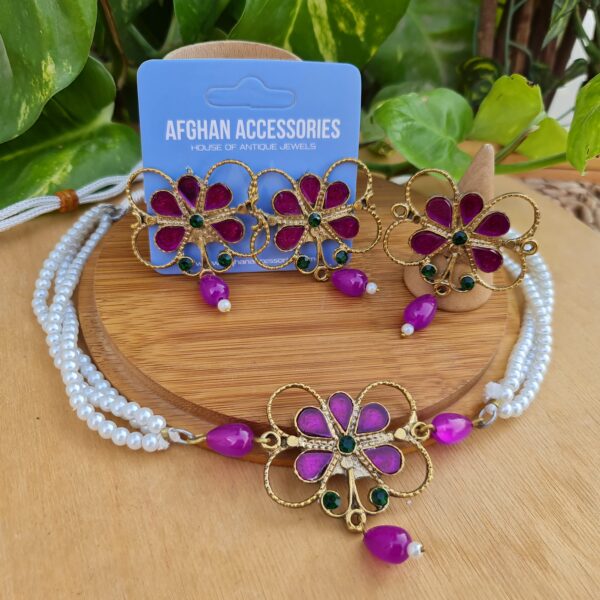 Vintage gulabi chokar set