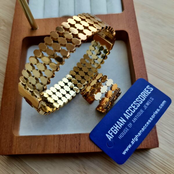 Premium high quality stainless steel handcuff with ring