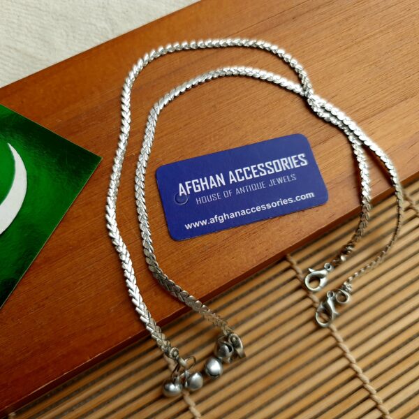 Antique oxidized pazeb