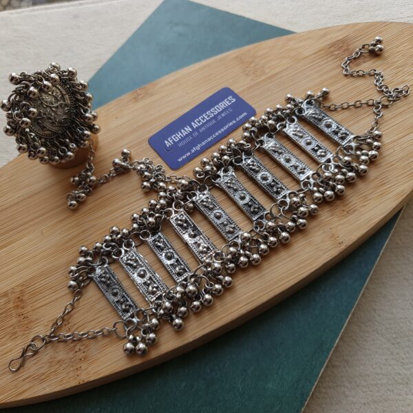 Antique oxidized carved anjah