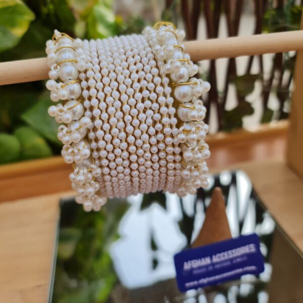 Pearl rhinstone bangel set