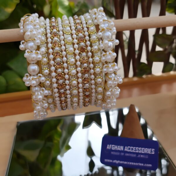 pearl gajra bangel set